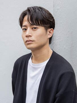 シティ(CITY) 小久保styleフェザーパーマフェザーショートグレーエンドカラー