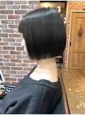 レイヤーボブハイライトカラーミルクティーベージュ