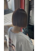 ヴァイオレット(VIOLET)&nbsp;切りっぱなしボブ