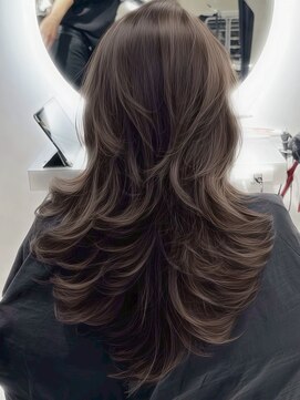 ミラ(MIRA) ブリーチ髪質改善ダブルカラーレイヤーカット韓国レイヤー