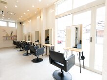 アグ ヘアー ゼッカ 大野城店(Agu hair zekka)