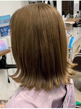 アスパイア(ASPIRE) オリーブベージュ×外ハネボブ