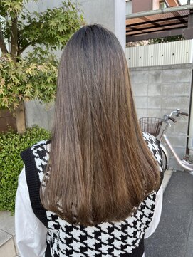 エム インターナショナル 春日部本店(EMU international) 透明感のグレージュカラー