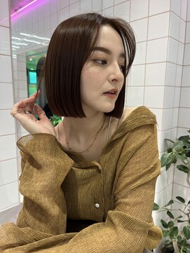 ロンドルーチェ 心斎橋(Lond luce) ダークアッシュ/ミディアムレイヤーカット［髪質改善/縮毛矯正］