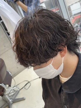 ラヴィズムバイフィフス(LUVISM by fifth) 波巻きスパイラルパーマメンズマッシュパーマツイストパーマ