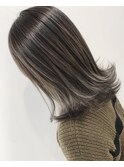 透明感/透明感グレージュ/ハイライト/外ハネミディアム/20代30代