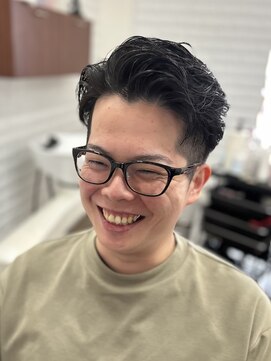 カットホームスギノ(CUT HOME SUGINO) 【カットホームスギノ】大人アップバング×グリース仕上げ