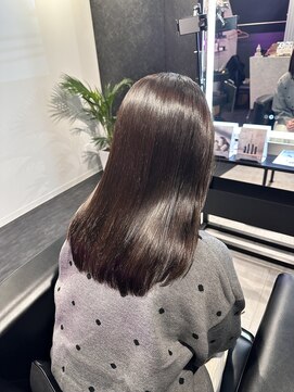 ジゼル(GISELLE) 天使の輪・ストレート