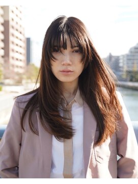 シアラ(ciala) ロングヘア×フェイスレイヤー