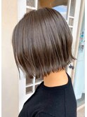 グレージュ×切りっぱなしボブ☆
