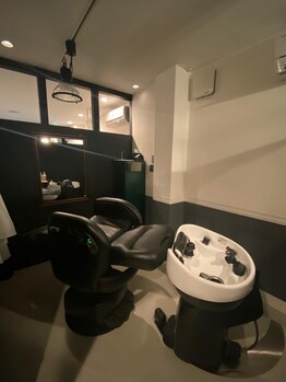 アイムエムアール(IMMR)の写真/【肥後橋駅/徒歩5分】マンツーマン×半個室なので、周りを気にせず相談しやすく、施術も受けやすい◎