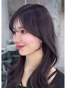 フィヴェント(Fivent) 黒髪韓国小顔レイヤーイメチェン暗めオリーブグレークラゲヘアー