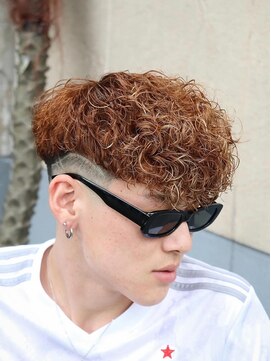 スキルメイト 天神(SKILL MATE) 【SKILL】メンズカット/パーマ/ブリーチ/眉毛/フェザーショート