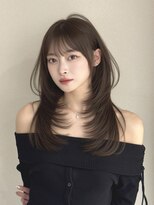マウル 栄(MAEUL) レイヤーカット/ワンホンレイヤー/面長/ハッシュカット