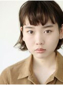 ラフな前髪と耳かけがかわいいウェットボブ* oi *