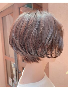 アーシュ(h[a:∫]) 大人かわいい＊丸みショート