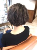 『カラー』グレージュハイライト×ウェーブマッシュボブ
