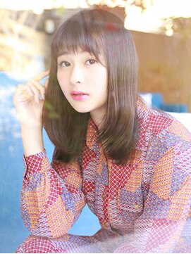 トップヘアー アヴェニュー 刈谷(TOPHAIR Avenue) ナチュラルストレート/ニュアンスカラー/ぱっつん前髪