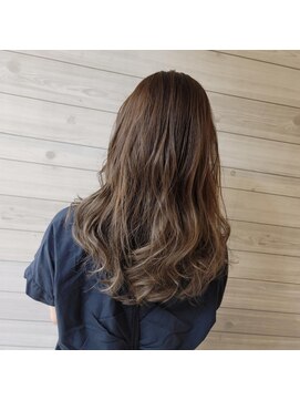 クレア(CREA) アッシュグレーグラデーション