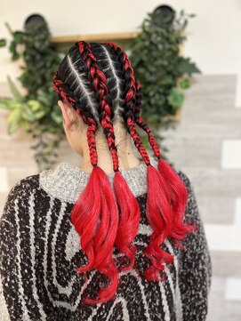 ロカット サロン(Roquat Salon) コーンロウレッドエクステ【ヘアアレンジ/立川/国分寺/浴衣/袴】