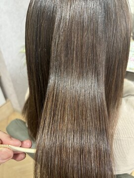 セレニテ(serenite) 髪質改善カラー　ナチュラルグレージュ