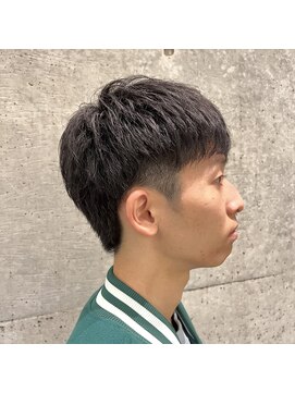 ヒマル 学芸大学(Himaru) ツーブロショートスタイル
