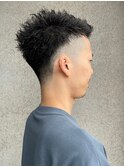 スキンフェード 刈り上げショート ツーブロック