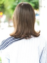 ビュートリアム 福岡(BEAUTRIUM)&nbsp;乾かすだけで決まる顔まわりにレイヤーを入れた重めロブヘアー