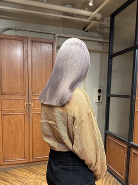 イノセンス 西宮北口店(innocence) 【艶々透明感ラベンダーベージュ】