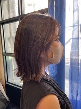 マユ(mayu) 透明感寒色ベージュカラー