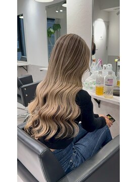 シエラ 南船場(CIERA.) "ハイライトカラーオリーブグレージュ 天使の羽バング