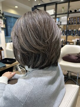 ジュイール(jouir) 白髪ぼかしハイライト