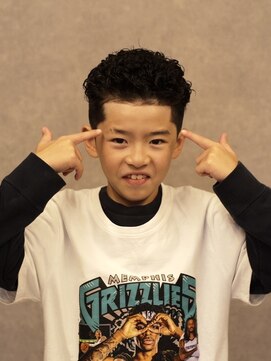 スター(STAR) キッズカット×カーリーパーマ