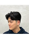 流れるような前髪が魅力◎大人の余裕溢れるコンマヘア