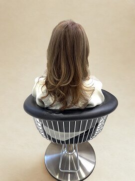 びゃんびゃん 浅水本店 白髪ぼかし/ハイライト/イメチェン/アンブレラカラー/前髪