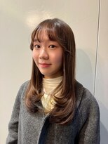 モナン 渋谷(Monan)&nbsp;レイヤーロング 顔まわりレイヤー 前髪あり ナチュラルベージュ