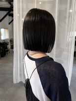 リブ(LIV)&nbsp;切りっぱなしボブ/タッセルボブ