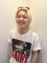 【吉田 翼】メンズ支持率◎王道マッシュから最旬センターパート、韓国風スタイルまでメンズカットはお任せ