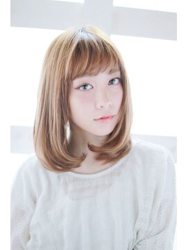 アウラ(Aula by marbles) ミディアムうるツヤワンカール[横浜美容室30代40代50代]