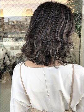 キアラ(Kchiara) バレイヤージュハイライトカラー/kchiara天神川野直人