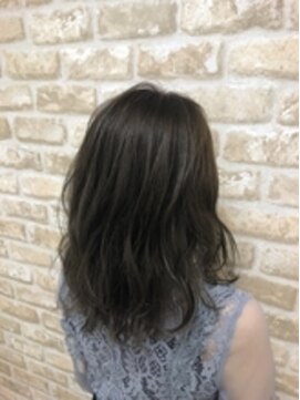 シエル 那覇店(CIEL) 【イルミナカラー】ミントグレージュ☆