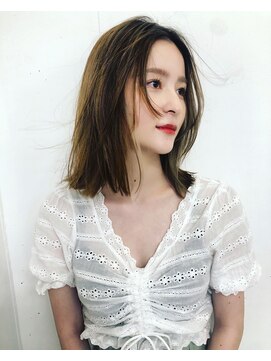 マグノリア(MAGNOLIA) 洗練された重軽ボブ