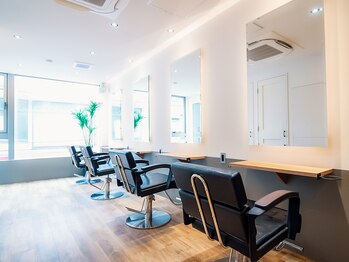 AUBE HAIR RIVES　仙川店 【オーブ ヘアー ライブス】