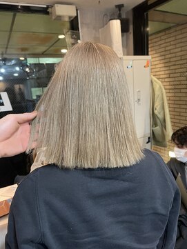 ラフ(LAFF) #黒髪#ボブルフ#ネビージュ#小顔#ワンレン