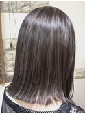 ハイライト×切りっぱなしロングボブ