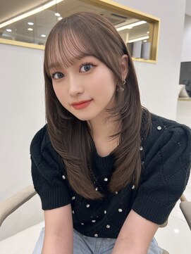 マウル 栄(MAEUL) レイヤーカット韓国ヘア