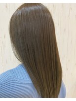 ラトゥーア ヘアデザイン(la tua HAIR DESIGN) ハイライト＋髪質改善アイロントリートメント