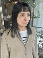 ヘアーアンドメイク ビス(HAIR&MAKE bis)&nbsp;レイヤーカット☆ももこ
