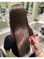 リー 尼崎(Lee)&nbsp;髪質改善艶カラー 艶髪オージュアトリートメント レイヤーカット