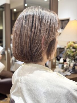 ルユイット(Le huit) ショートボブ